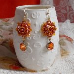 BO Lady in Orange broderet med Swarovski Tangerine krystaller, frøperler og boheme glasperler